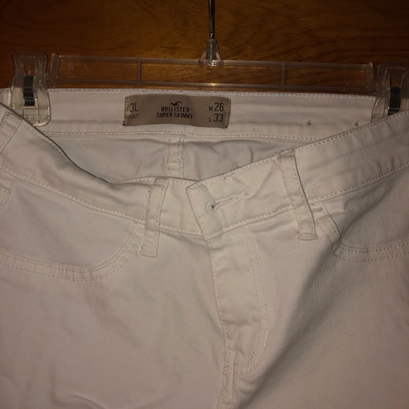 Hollister - White Super Skinny Jeans - Picture 1 of 3